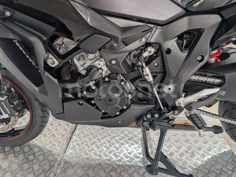 BMW S 1000 XR - Vista 21