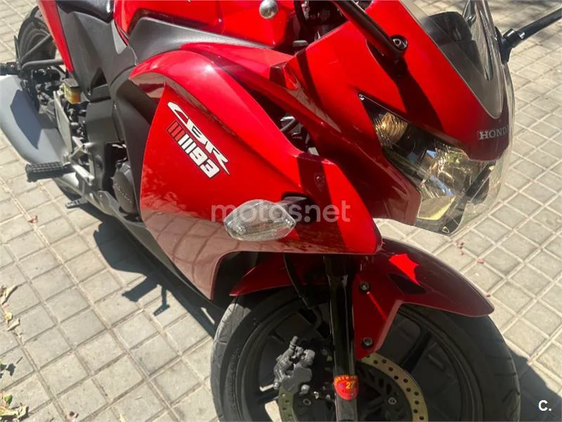 Honda CBR125R 2950 € 2014 Barcelona - 2
