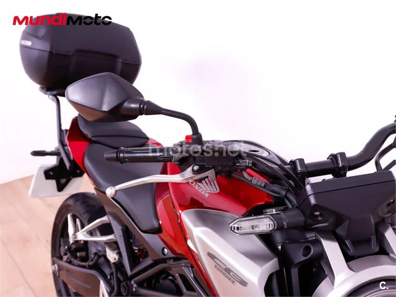 Honda CB125R - Vista 22