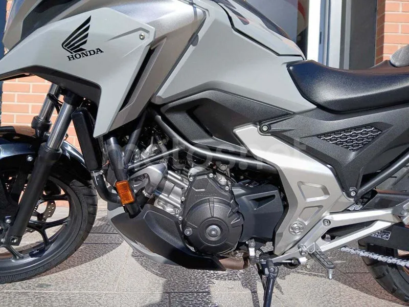 Honda NC750X - Vista 7