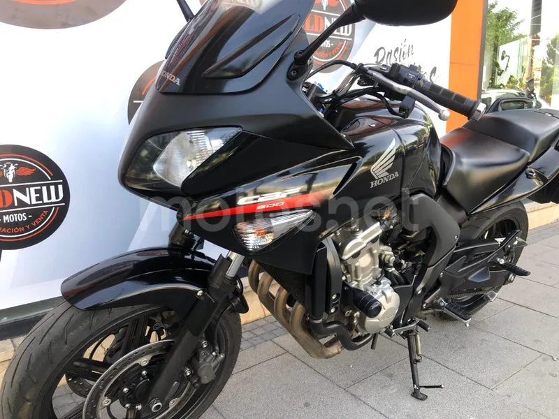 Honda CBF600S - Vista 3