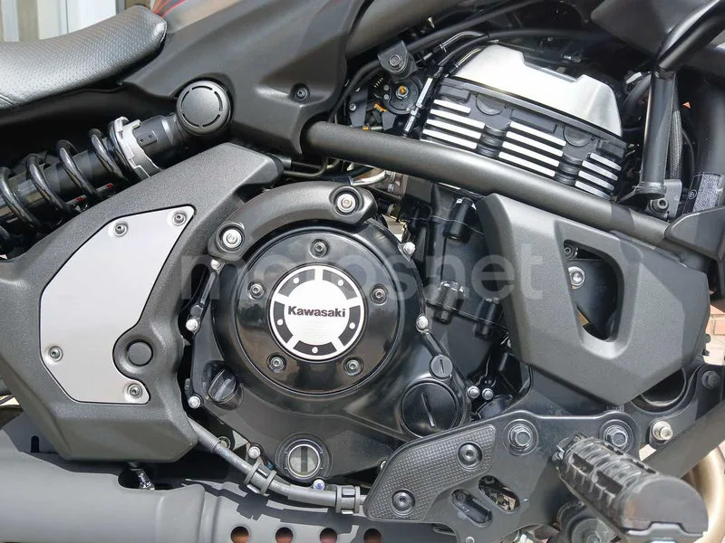 Kawasaki Vulcan S - Vista 12