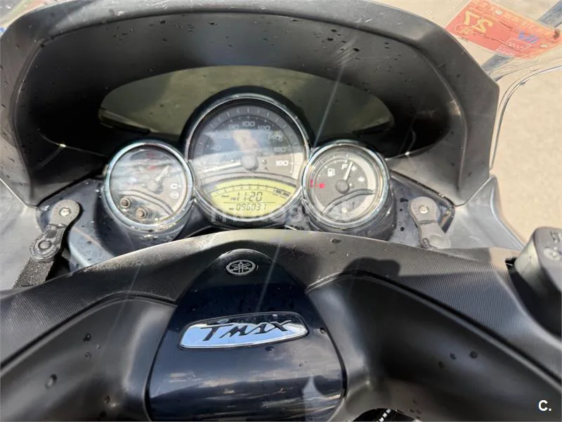 Yamaha TMAX 500 - Vista 7