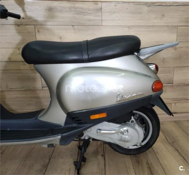 Vespa ET2 – Vista 8