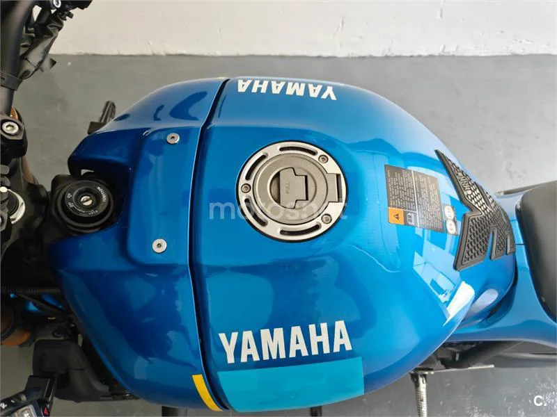 Yamaha XSR900 - Vista 5