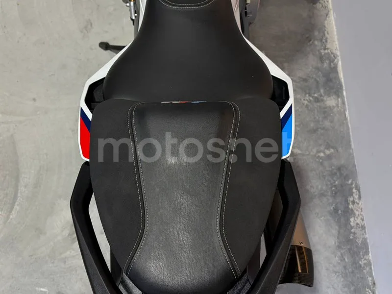 BMW M 1000 XR - Vista 16