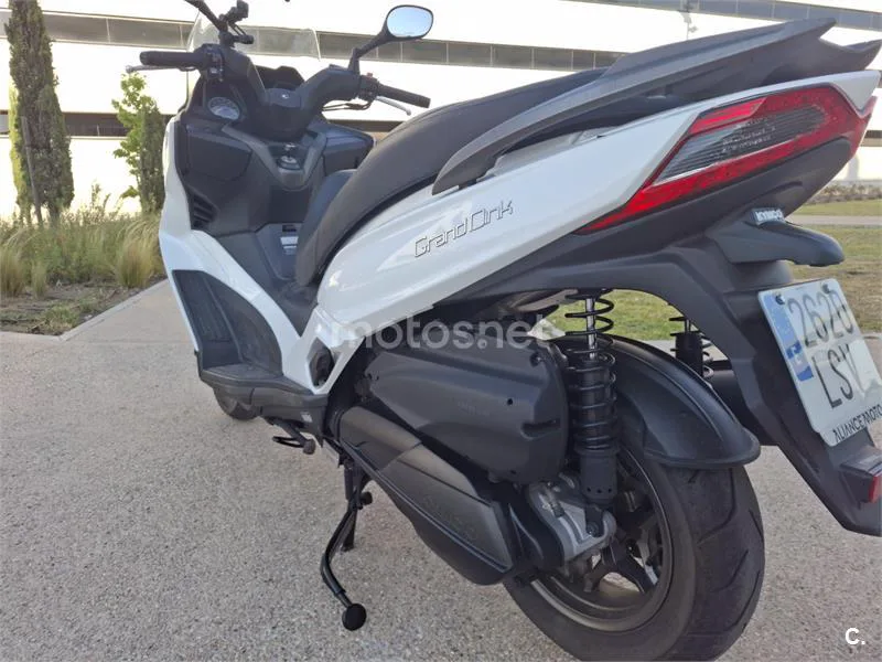 Kymco Grand Dink 300 - Vista 7