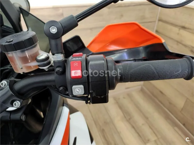 KTM 1290 Super Adventure – Vista 15