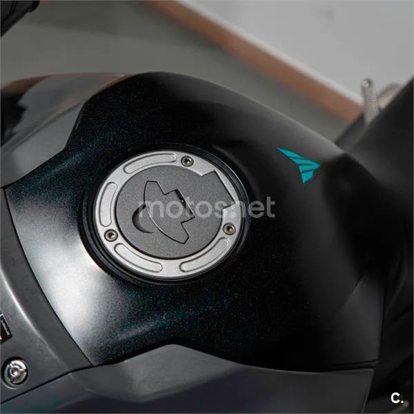 Yamaha MT-03 - Vista 11