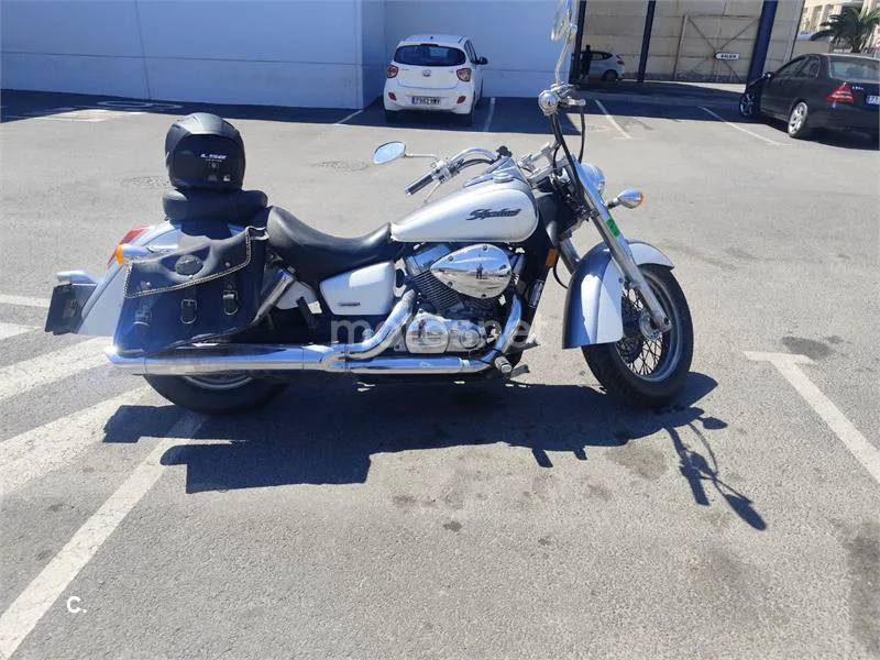 Honda Shadow 750 - Vista 3