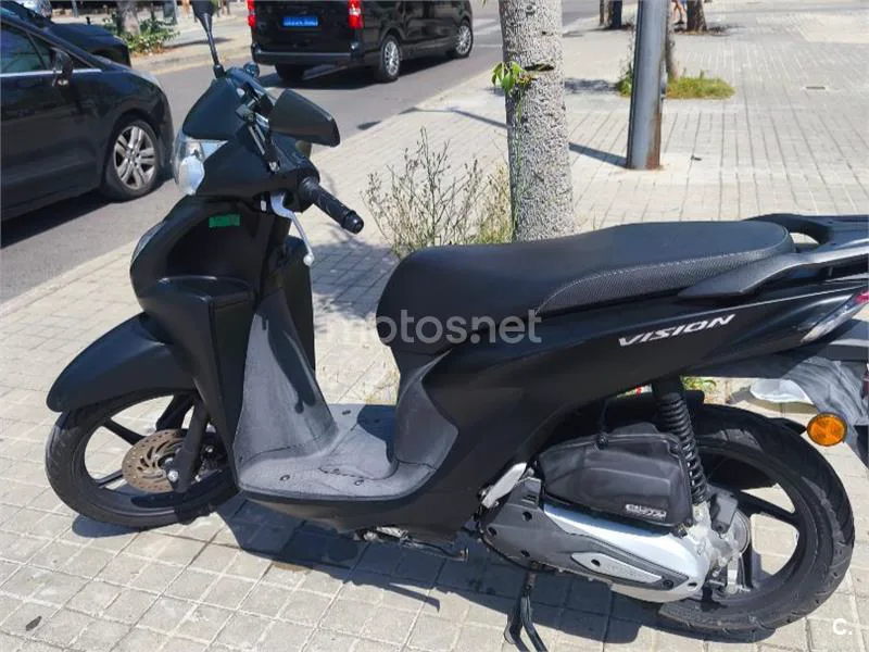 Honda Vision 110 - Vista 3