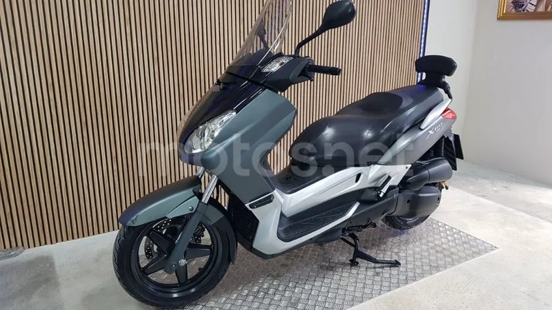 Yamaha XMAX 125 - Vista 16