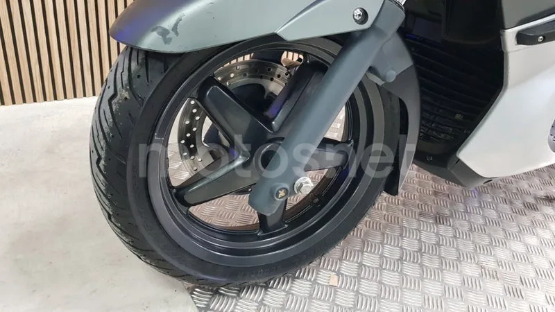 Yamaha XMAX 125 - Vista 20