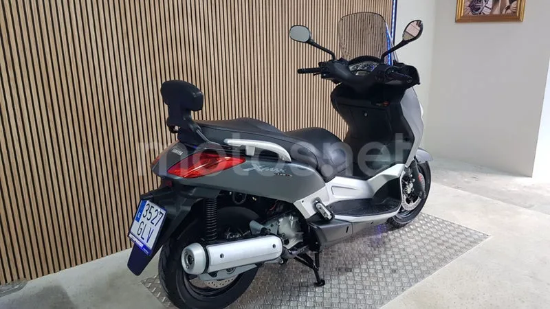 Yamaha XMAX 125 - Vista 3