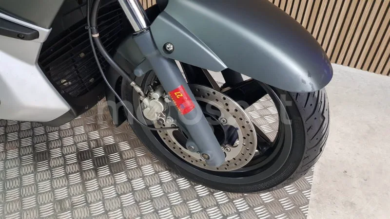 Yamaha XMAX 125 - Vista 7
