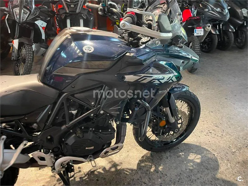 Benelli TRK 502 - Vista 4