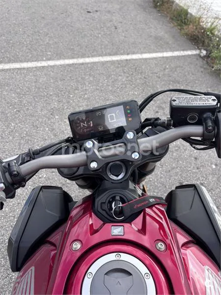 Honda CBR650R - Vista 5