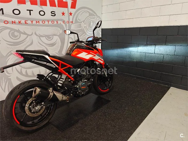 KTM 125 – Vista 3