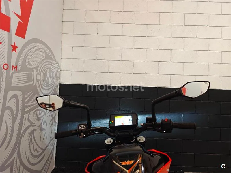 KTM 125 – Vista 7