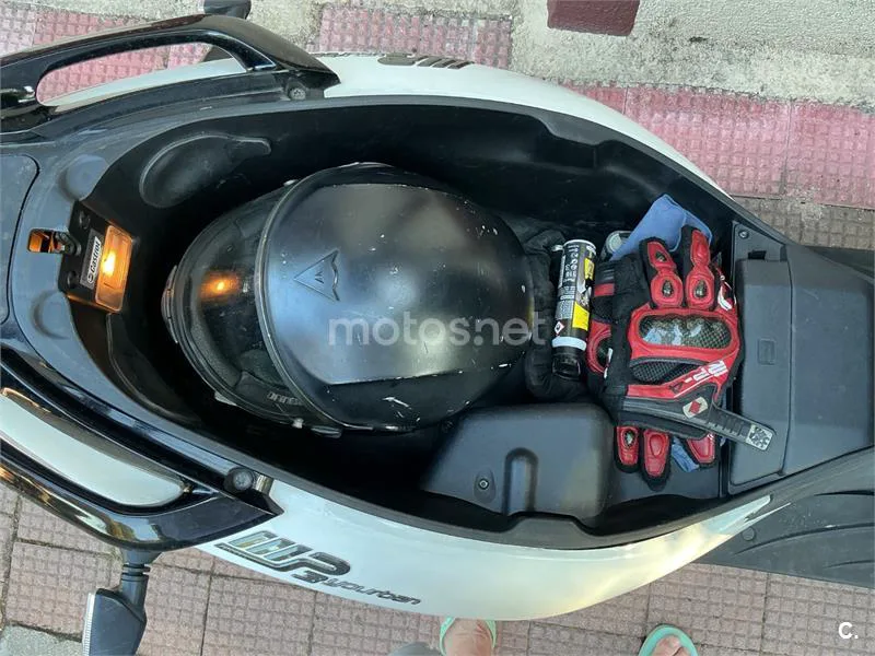 Piaggio MP3 - Vista 4