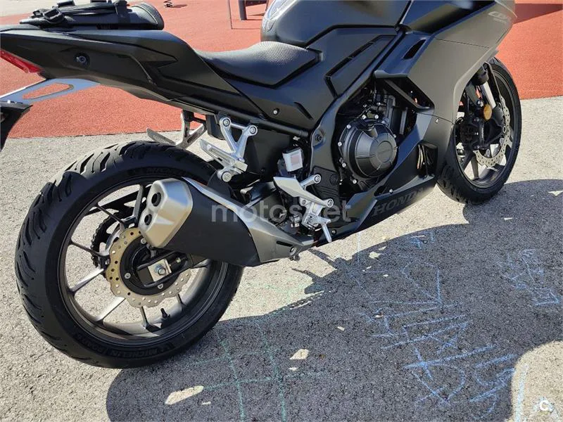 Honda CBR500R - Vista 16