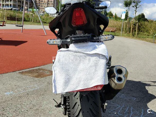 Honda CBR500R - Vista 9