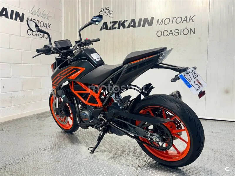 KTM 125 – Vista 4