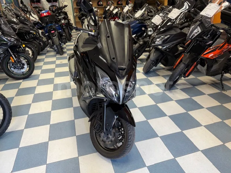 Kymco Xciting 400 1699 € 2016 Madrid - 2