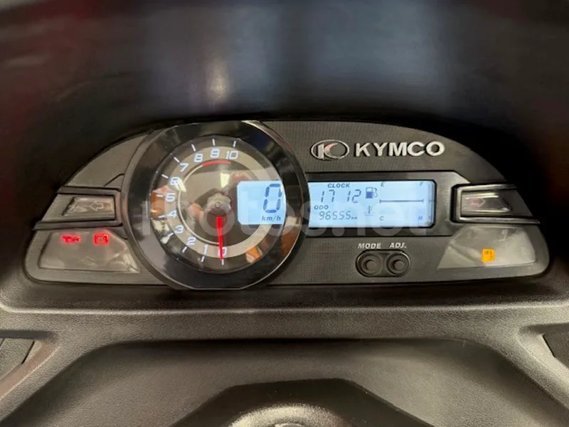 Kymco Xciting 400 - Vista 17