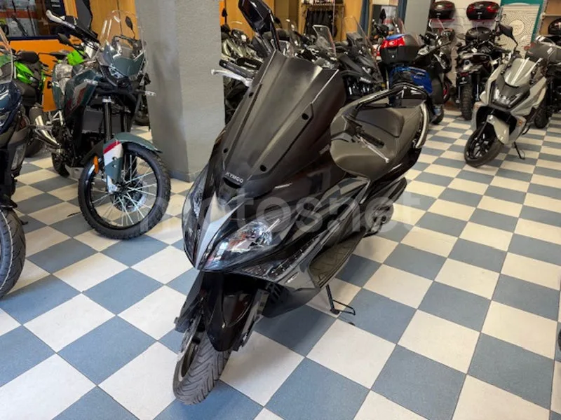 Kymco Xciting 400 - Vista 4