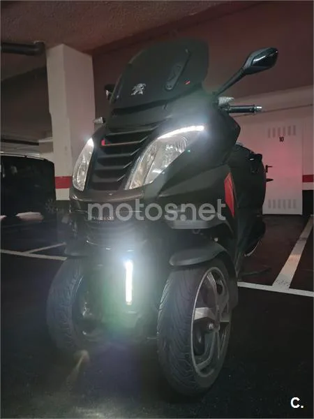 Peugeot Metropolis 400 – Vista 4