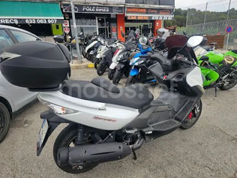 Kymco Xciting 500 - Vista 11