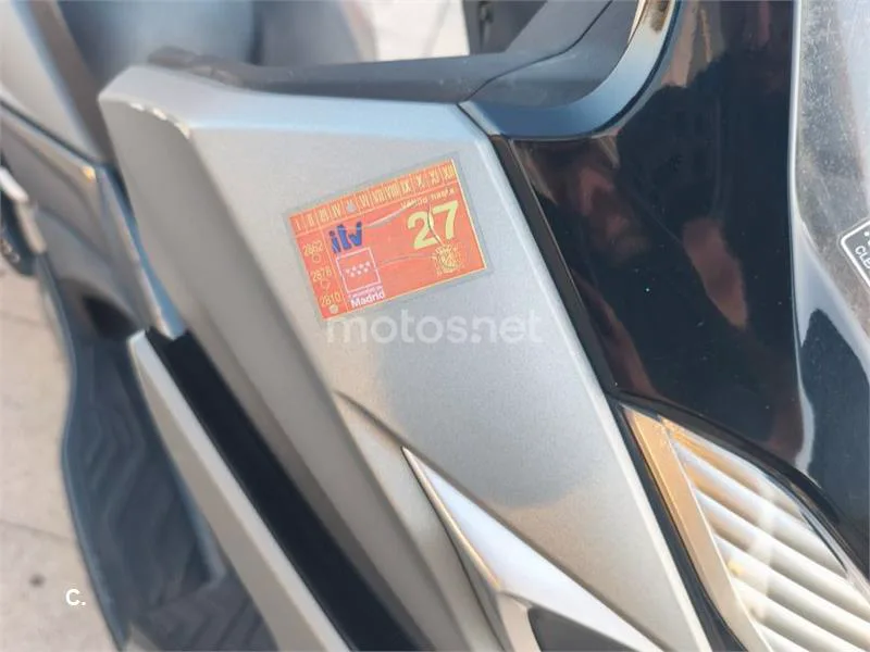Kymco Super Dink 125 – Vista 4