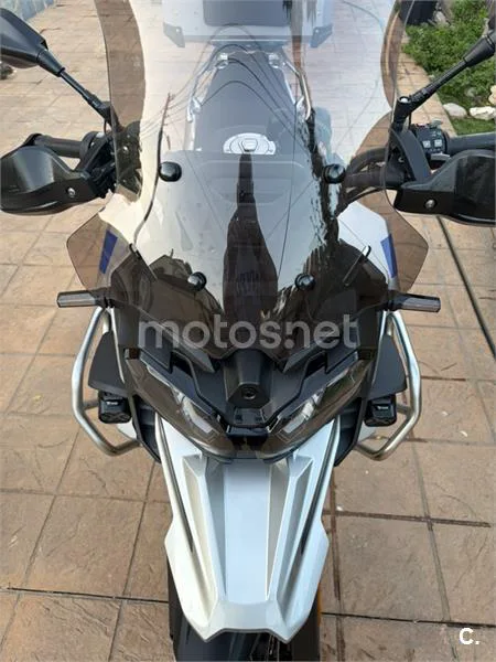 Voge 900 DSX – Vista 8