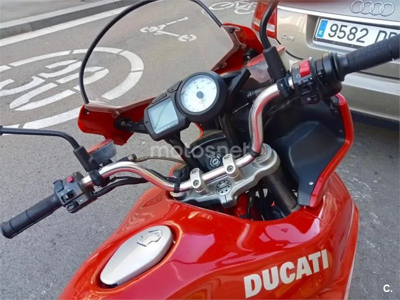 Ducati Multistrada 1000 DS - Vista 3