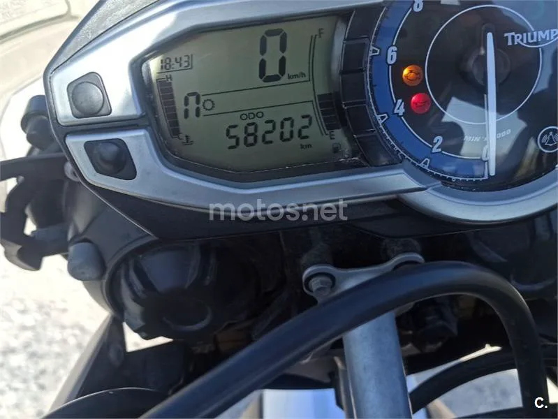 Triumph Tiger 800 5000 € 2011 Alicante - 2