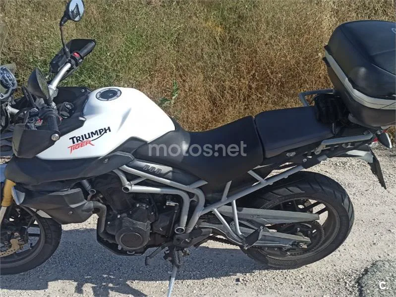 Triumph Tiger 800 – Vista 5