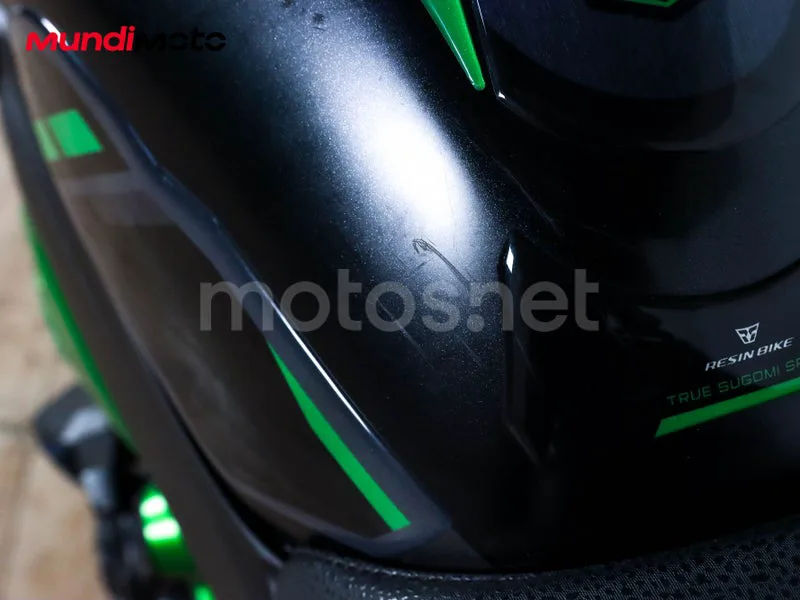 Kawasaki Z900 - Vista 15