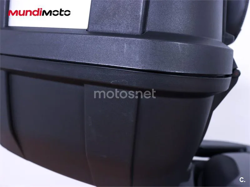 Honda ADV350 - Vista 14