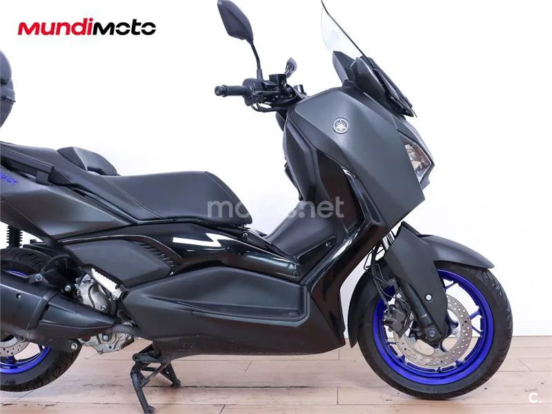 Yamaha XMAX 300 - Vista 20