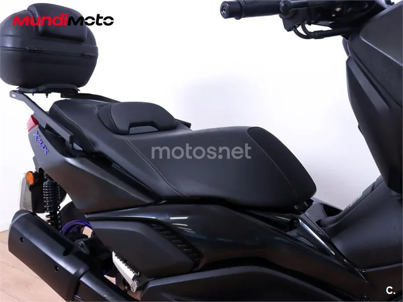 Yamaha XMAX 300 - Vista 22