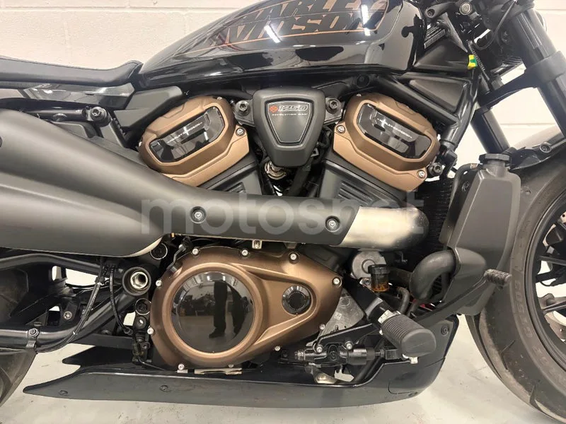 Harley-Davidson Sportster S - Vista 17