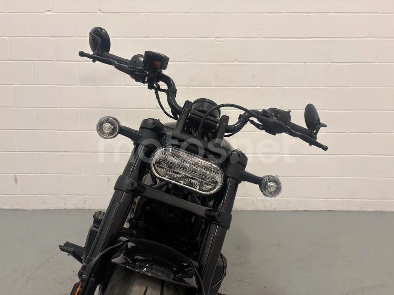 Harley-Davidson Sportster S - Vista 21