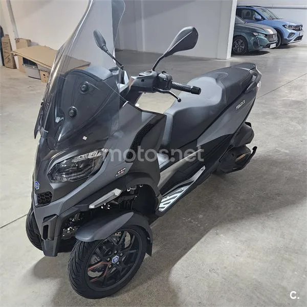 Piaggio MP3 530 Exclusive 10.490 € 2025 Valencia - 2