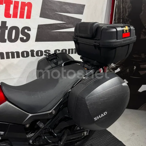 Suzuki V-Strom 650 - Vista 13