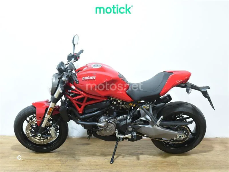 Ducati Monster 821 - Vista 7