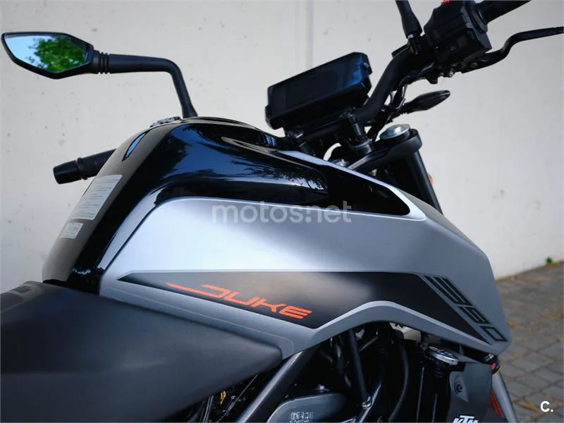 KTM 390 – Vista 5