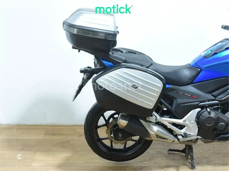 Honda NC750X - Vista 3