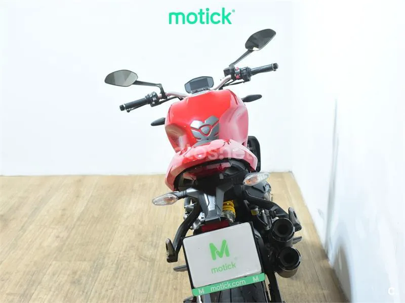 Ducati Monster 821 - Vista 6
