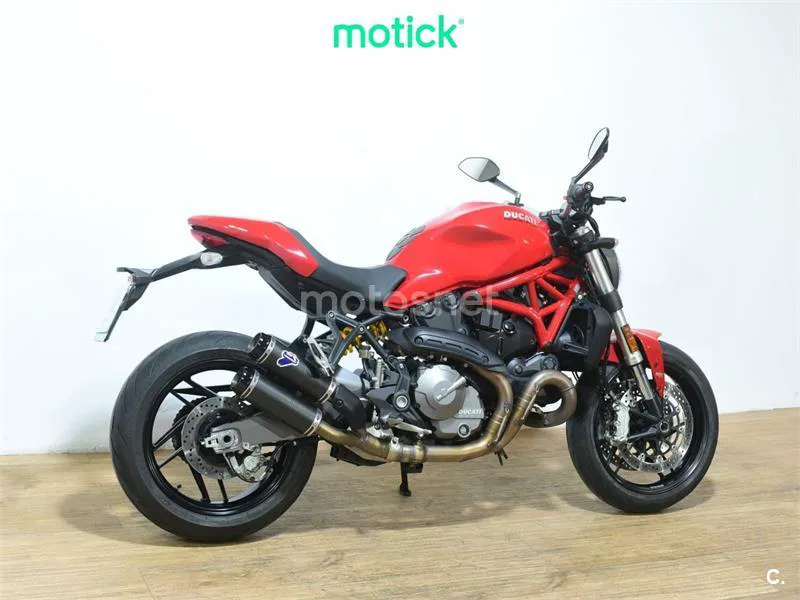 Ducati Monster 821 - Vista 10